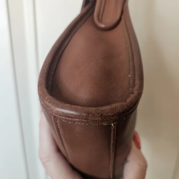 Coach VTG. LEGACY ZIP BAG #L8N-9997 - Picture 5 of 13